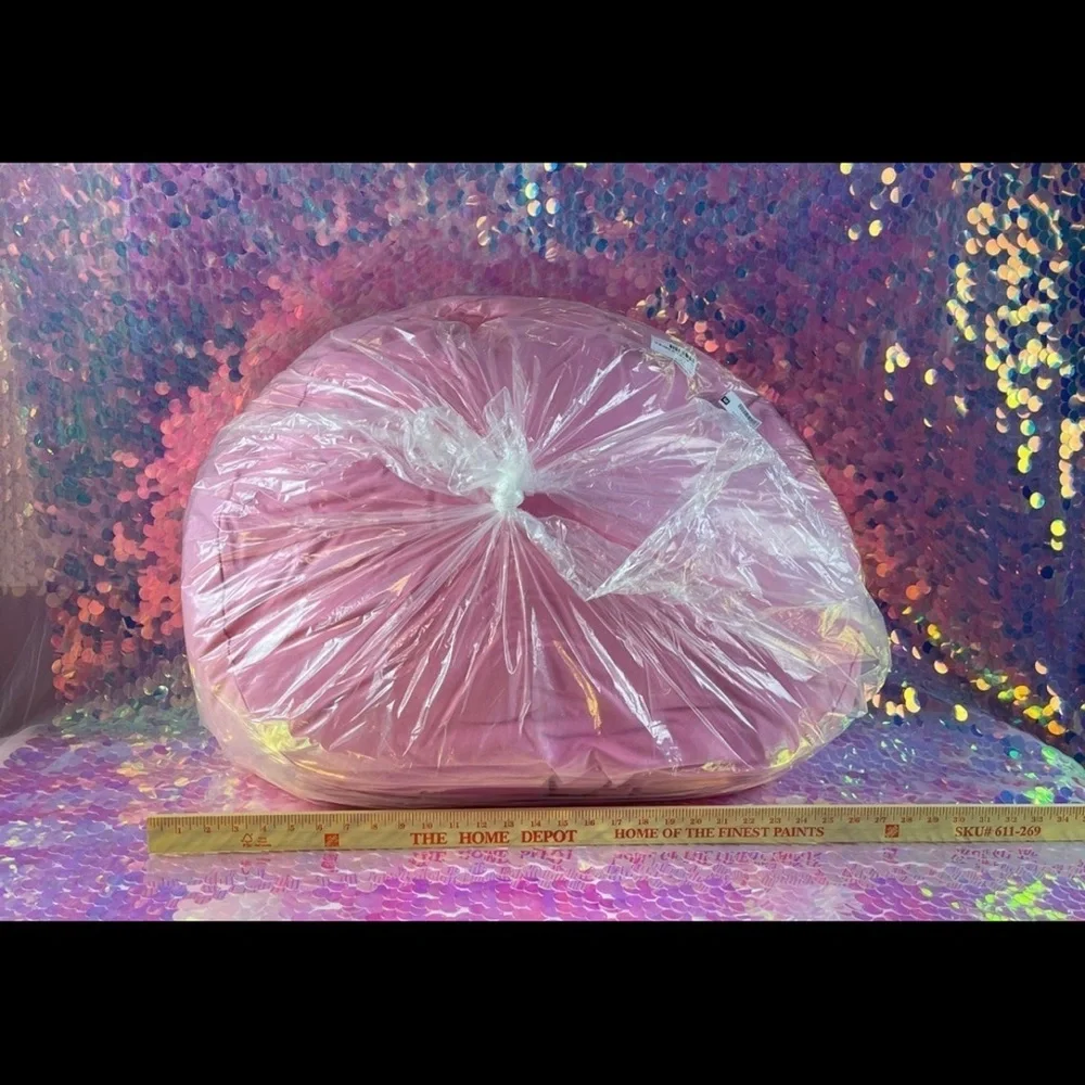 Fairytale Dreams Pink Ruffled Pet Bed